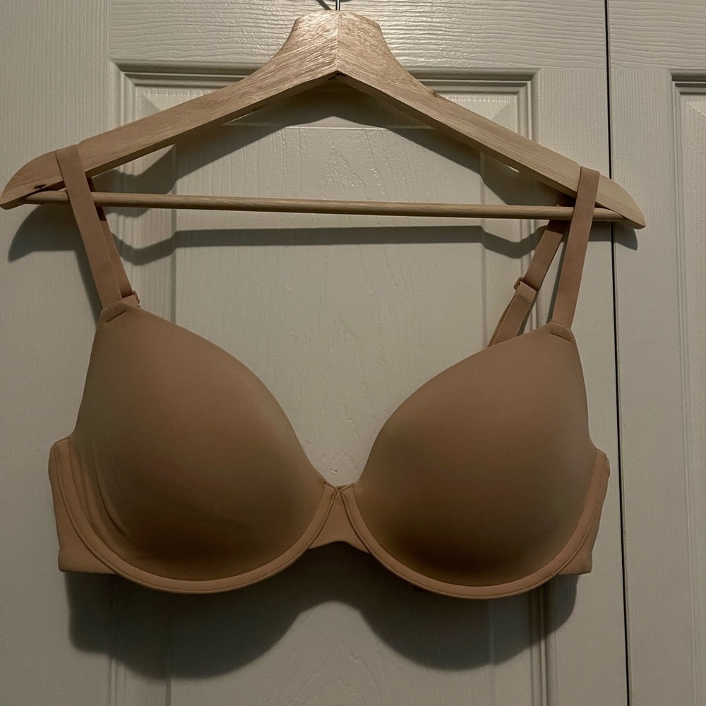 Skims Fits Everybody TShirt Bra
